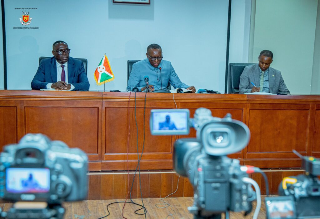 Burundi : Bujumbura dénonce un bombardement transfrontalier et met en garde contre toute provocation